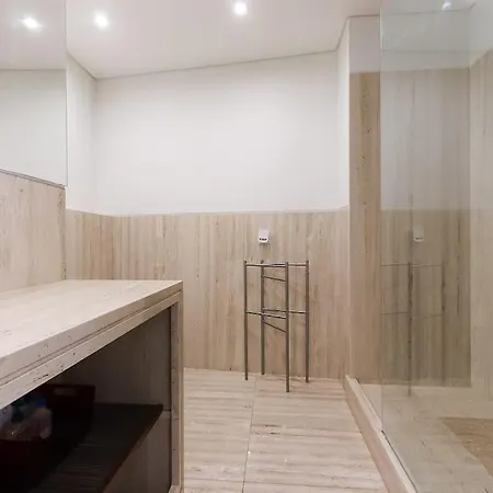 Modern Graca 1 * Lisboa