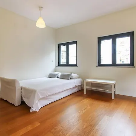 Nova Graca 1 * Lissabon